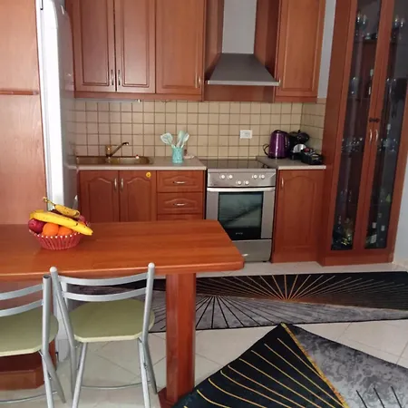 View Lh Apartment *